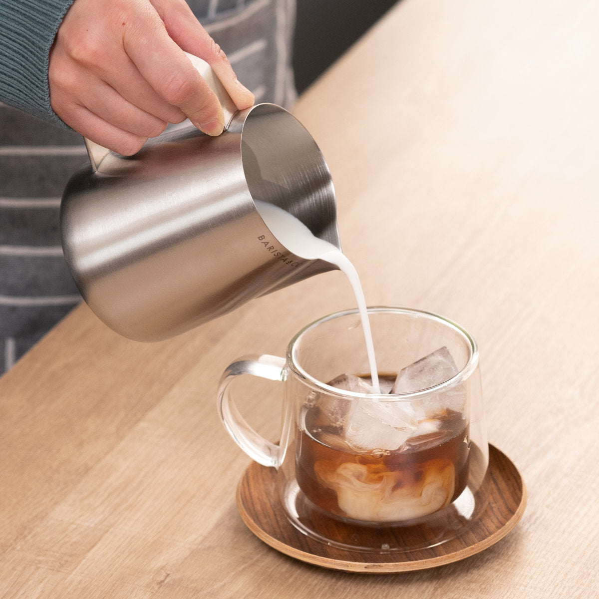 バリスタプロミルクピッチャー400ml(BaristaProMilkPitcher)